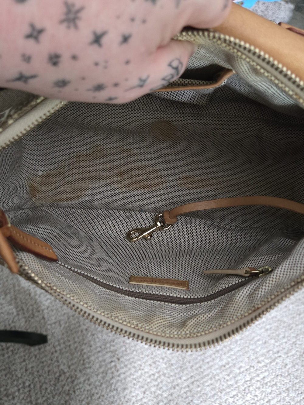 Dooney And Bourke Signature Double Pocket Shoulder Bag - Picture 6 of 10